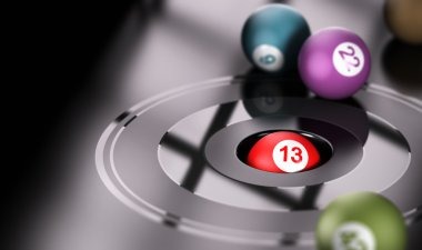 mewah77 mobile app showing live blackjack table interface